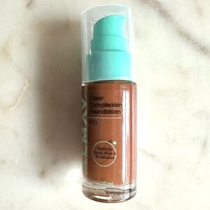 Almay Clear Complexion Foundation